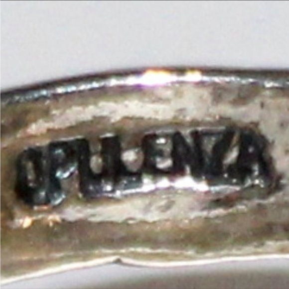 Opulenza Sterling Silver Cultured Pearl Ring.  Size 7 - Picture 6 of 9